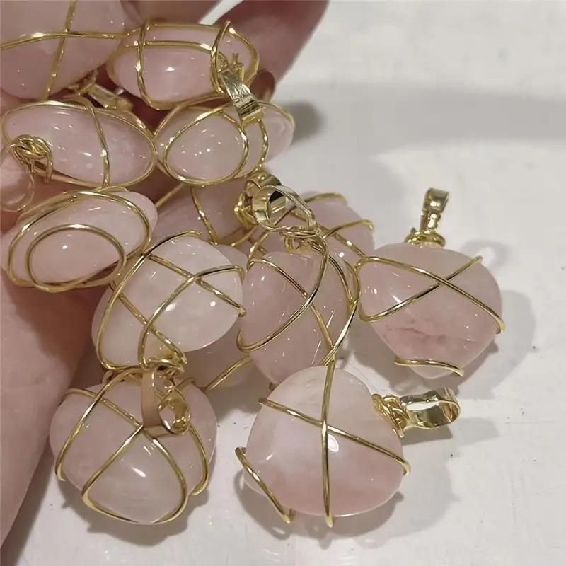 Radiant Grid Heart Necklace