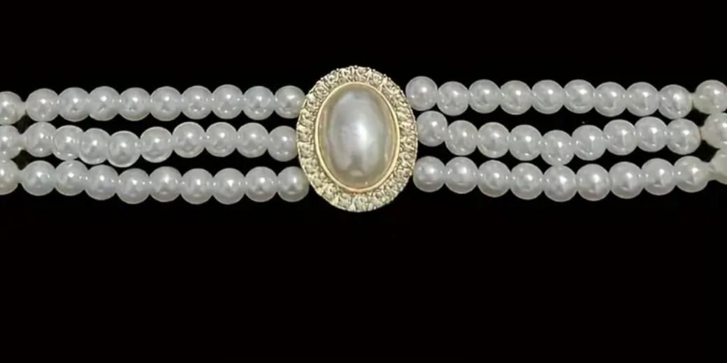 Timeless Queen Pearl Necklace