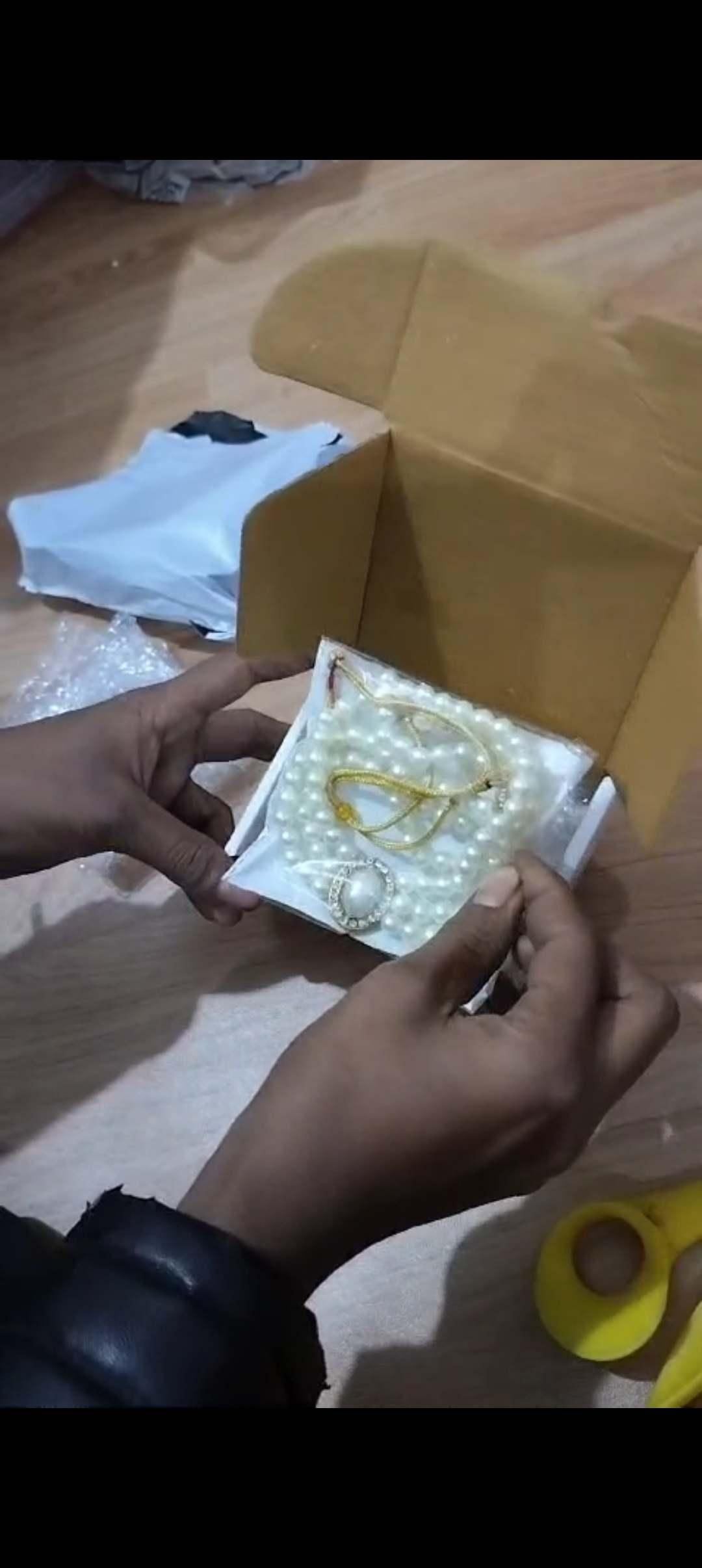 Timeless Queen Pearl Necklace